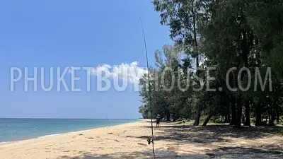 PHA22583: Pristine 78-Rai Beachfront Land for Sale at Bo Dan Beach - A Rare Investment Gem. 照片 #1