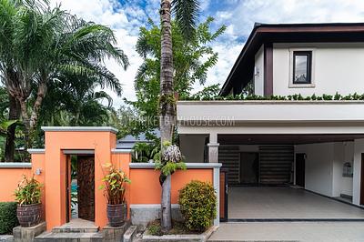 RAW22585: 5-Bedroom Private Pool Villa with Rare Double Land Plot in Rawai. Photo #20