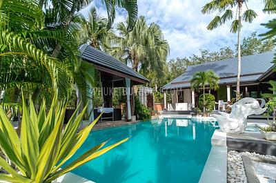 RAW22585: 5-Bedroom Private Pool Villa with Rare Double Land Plot in Rawai. Photo #15