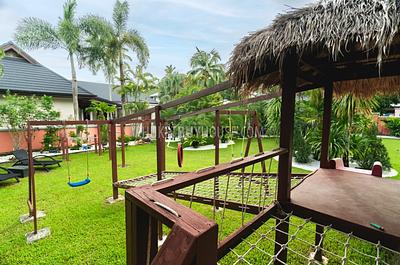 RAW22585: 5-Bedroom Private Pool Villa with Rare Double Land Plot in Rawai. Photo #18