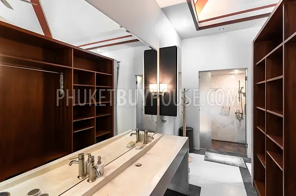 RAW22585: 5-Bedroom Private Pool Villa with Rare Double Land Plot in Rawai. 照片 #10