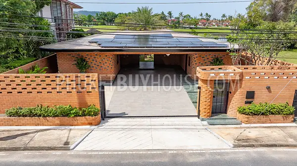 LAG22588: Architect-Designed Tropical Villa on Golf Course with Sustainable Features. Photo #4