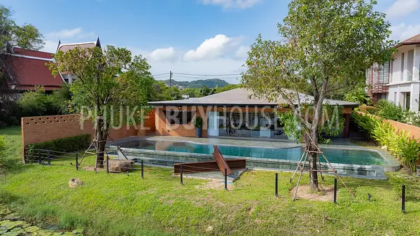 LAG22588: Architect-Designed Tropical Villa on Golf Course with Sustainable Features. Photo #17