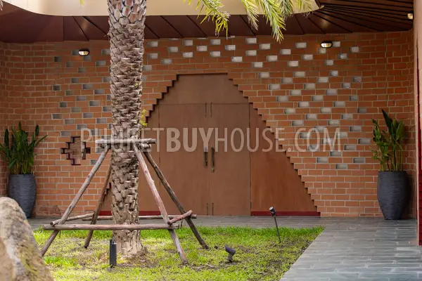 LAG22588: Architect-Designed Tropical Villa on Golf Course with Sustainable Features. Photo #64