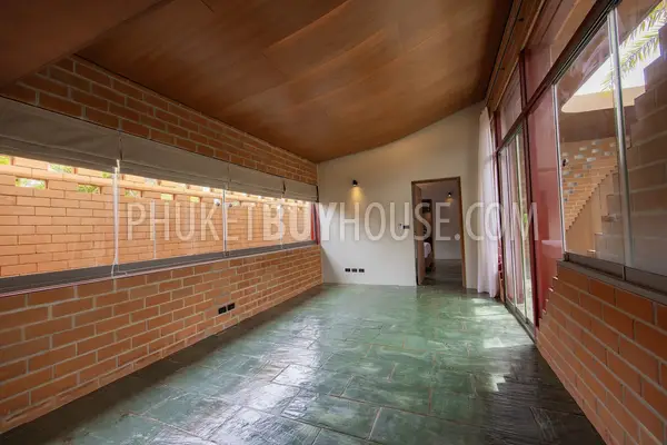 LAG22588: Architect-Designed Tropical Villa on Golf Course with Sustainable Features. Photo #57