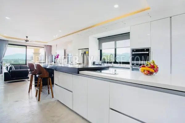 CHA22600: Exclusive Phuket Boutique Residence For Sale - A Rare Investment Opportunity. Fotoğraf #3