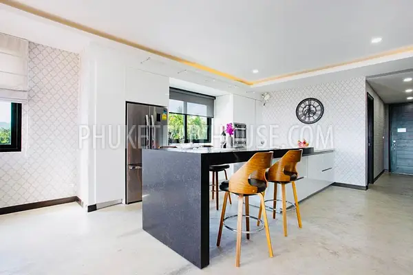 CHA22600: Exclusive Phuket Boutique Residence For Sale - A Rare Investment Opportunity. Fotoğraf #5