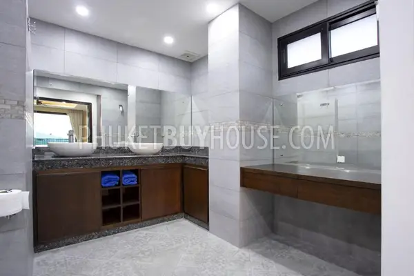 CHA22600: Exclusive Phuket Boutique Residence For Sale - A Rare Investment Opportunity. Fotoğraf #43