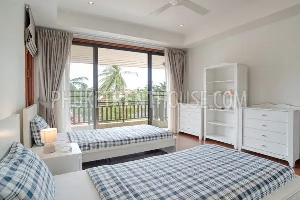 LAG22602: Spacious 4-Bedroom Villa in a 5-Star Resort Near Bang Tao Beach For Rent. 照片 #15