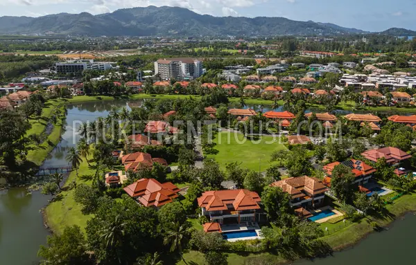LAG22602: Spacious 4-Bedroom Villa in a 5-Star Resort Near Bang Tao Beach For Rent. 照片 #39