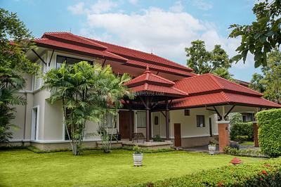 LAG22602: Spacious 4-Bedroom Villa in a 5-Star Resort Near Bang Tao Beach For Rent. 照片 #47
