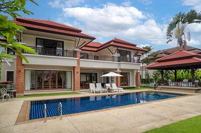 LAG22602: Spacious 4-Bedroom Villa in a 5-Star Resort Near Bang Tao Beach For Rent. 照片 #42