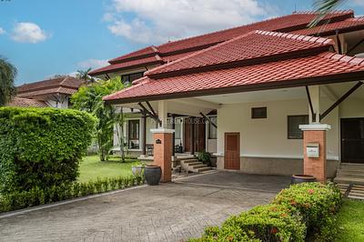 LAG22602: Spacious 4-Bedroom Villa in a 5-Star Resort Near Bang Tao Beach For Rent. 照片 #43