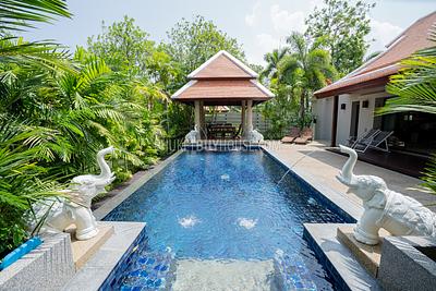 NAI7311: Four Bedroom Pool Villa in Nai Harn. Photo #22