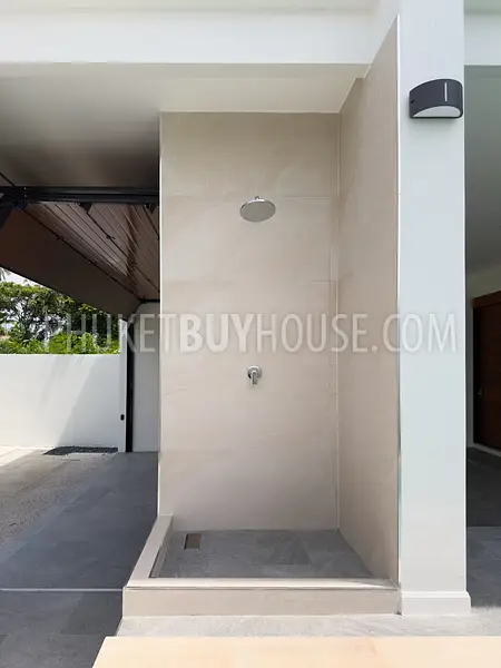 RAW22609: Stylish 2-Bedroom Villa with Private Pool and Exclusive Discount Offer in Rawai for Sale. Photo #9