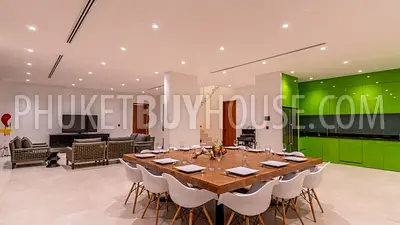 CHA22613: Panoramic Bay View Villa with Infinity Pool & Cutting-Edge Smart Home Features For Sale. Fotoğraf #18