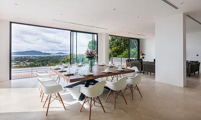 CHA22613: Panoramic Bay View Villa with Infinity Pool & Cutting-Edge Smart Home Features For Sale. Photo #3