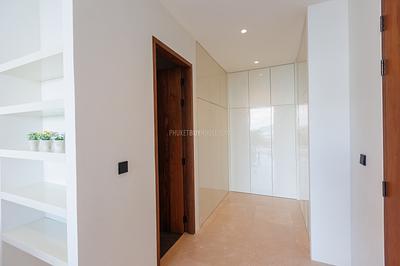 CHA22613: Panoramic Bay View Villa with Infinity Pool & Cutting-Edge Smart Home Features For Sale. Photo #24