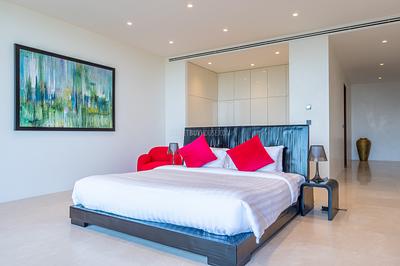 CHA22613: Panoramic Bay View Villa with Infinity Pool & Cutting-Edge Smart Home Features For Sale. Photo #25