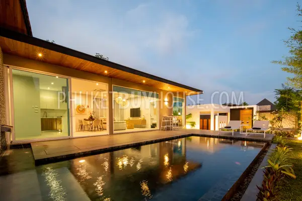 RAW7233: Three Bedroom Private Pool Villa in Rawai. Photo #26