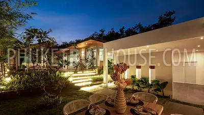 RAW7233: Three Bedroom Private Pool Villa in Rawai. Photo #1