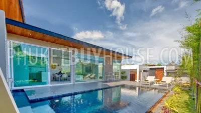 RAW7233: Three Bedroom Private Pool Villa in Rawai. Photo #31