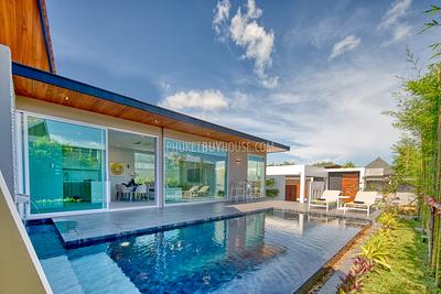 RAW7233: Three Bedroom Private Pool Villa in Rawai. Photo #31