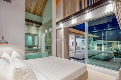 RAW7233: Three Bedroom Private Pool Villa in Rawai. Photo #9