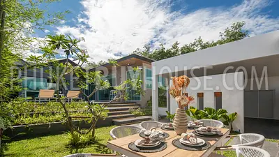 RAW7233: Three Bedroom Private Pool Villa in Rawai. Photo #3