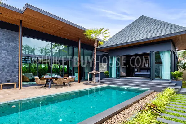 RAW6524: New Villas for Sale in Rawai. Photo #2