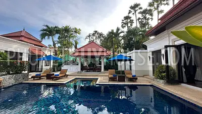 BAN22615: Urgent sale of a 4-bedroom villa in the heart of Bangtao, just minutes from beaches. Fotoğraf #3