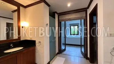 BAN22615: Urgent sale of a 4-bedroom villa in the heart of Bangtao, just minutes from beaches. Fotoğraf #22