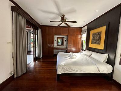 BAN22615: Urgent sale of a 4-bedroom villa in the heart of Bangtao, just minutes from beaches. Photo #18
