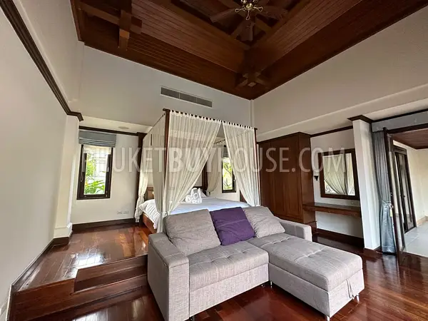 BAN22615: Urgent sale of a 4-bedroom villa in the heart of Bangtao, just minutes from beaches. Photo #9
