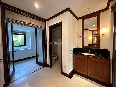 BAN22615: Urgent sale of a 4-bedroom villa in the heart of Bangtao, just minutes from beaches. Photo #21