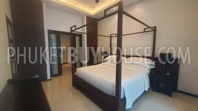 NAI7326: Three Bedroom Villa with a Pool in Naiharn Area. Photo #8
