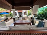 BAN22615: Urgent sale of a 4-bedroom villa in the heart of Bangtao, just minutes from beaches. 缩略图 #34