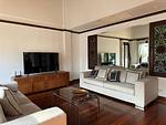 BAN22615: Urgent sale of a 4-bedroom villa in the heart of Bangtao, just minutes from beaches. 缩略图 #6