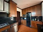 BAN22615: Urgent sale of a 4-bedroom villa in the heart of Bangtao, just minutes from beaches. 缩略图 #11