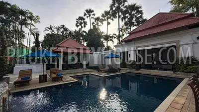 BAN22615: Urgent sale of a 4-bedroom villa in the heart of Bangtao, just minutes from beaches. Fotoğraf #2