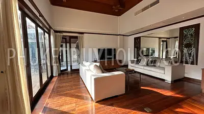 BAN22615: Urgent sale of a 4-bedroom villa in the heart of Bangtao, just minutes from beaches. Fotoğraf #4