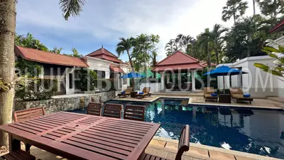 BAN22615: Urgent sale of a 4-bedroom villa in the heart of Bangtao, just minutes from beaches. Fotoğraf #37