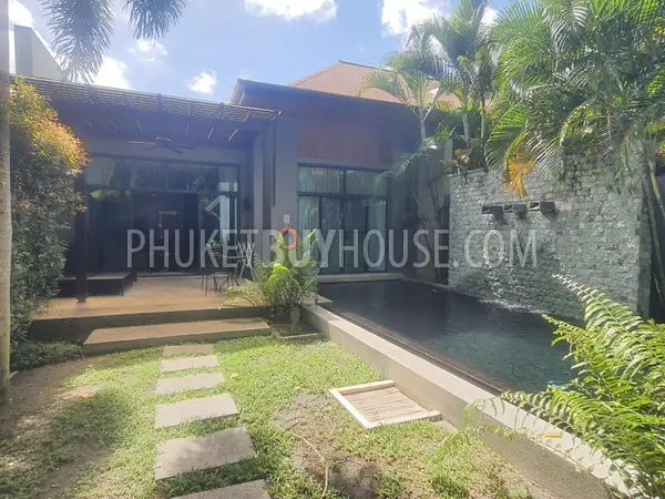 NAI7326: Three Bedroom Villa with a Pool in Naiharn Area. Photo #19