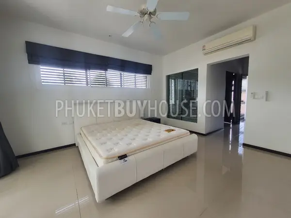 BAN7328: Three Bedroom Pool Duplex in Bang Tao. Photo #14