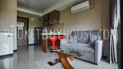 NAI7331: One Bedroom Apartment on 6th floor in Nai Harn area. Photo #2