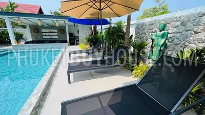 RAW7337: Five Bedroom Pool Villa in Rawai. Photo #4