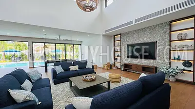 RAW7337: Five Bedroom Pool Villa in Rawai. Photo #13