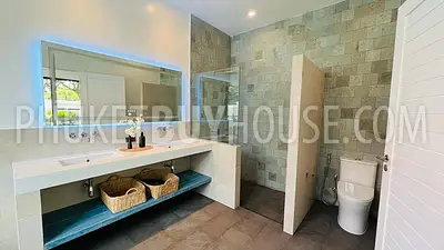 RAW7337: Five Bedroom Pool Villa in Rawai. Photo #17