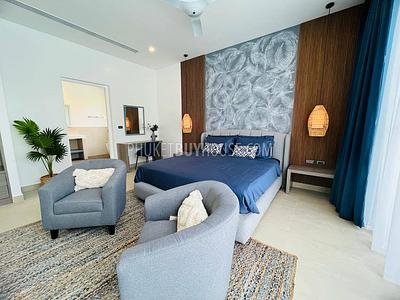 RAW7337: Five Bedroom Pool Villa in Rawai. Photo #20