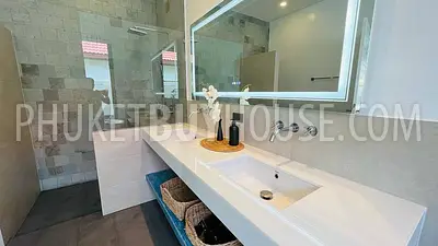 RAW7337: Five Bedroom Pool Villa in Rawai. Photo #22